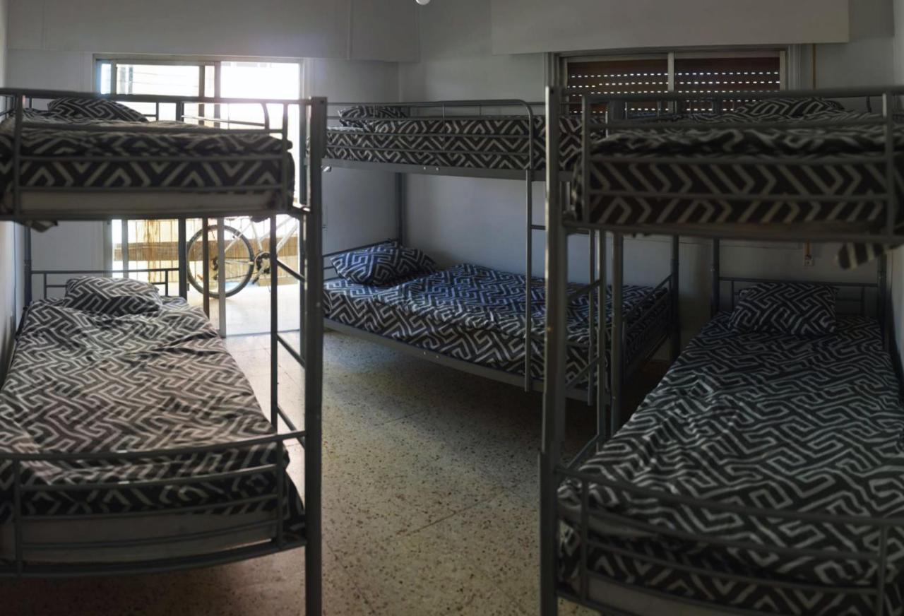 Katka Hostel Larnaca Esterno foto
